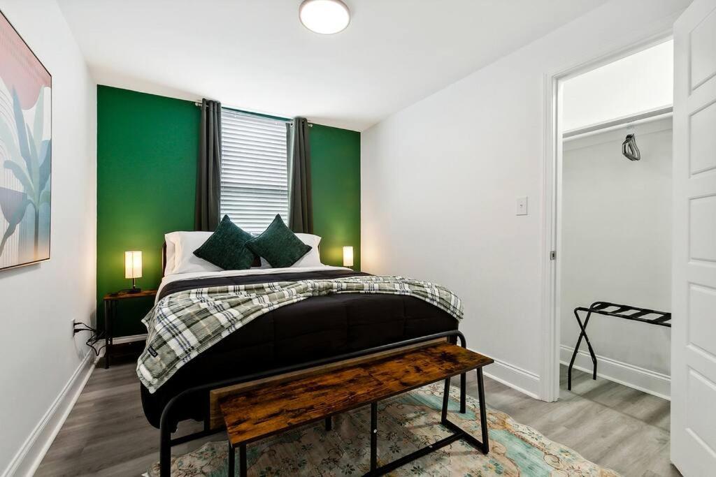 Apartment Grand 10-bedroom Oasis In Nola *